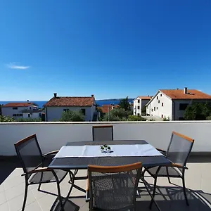 Apartment Alta, Krk Town
