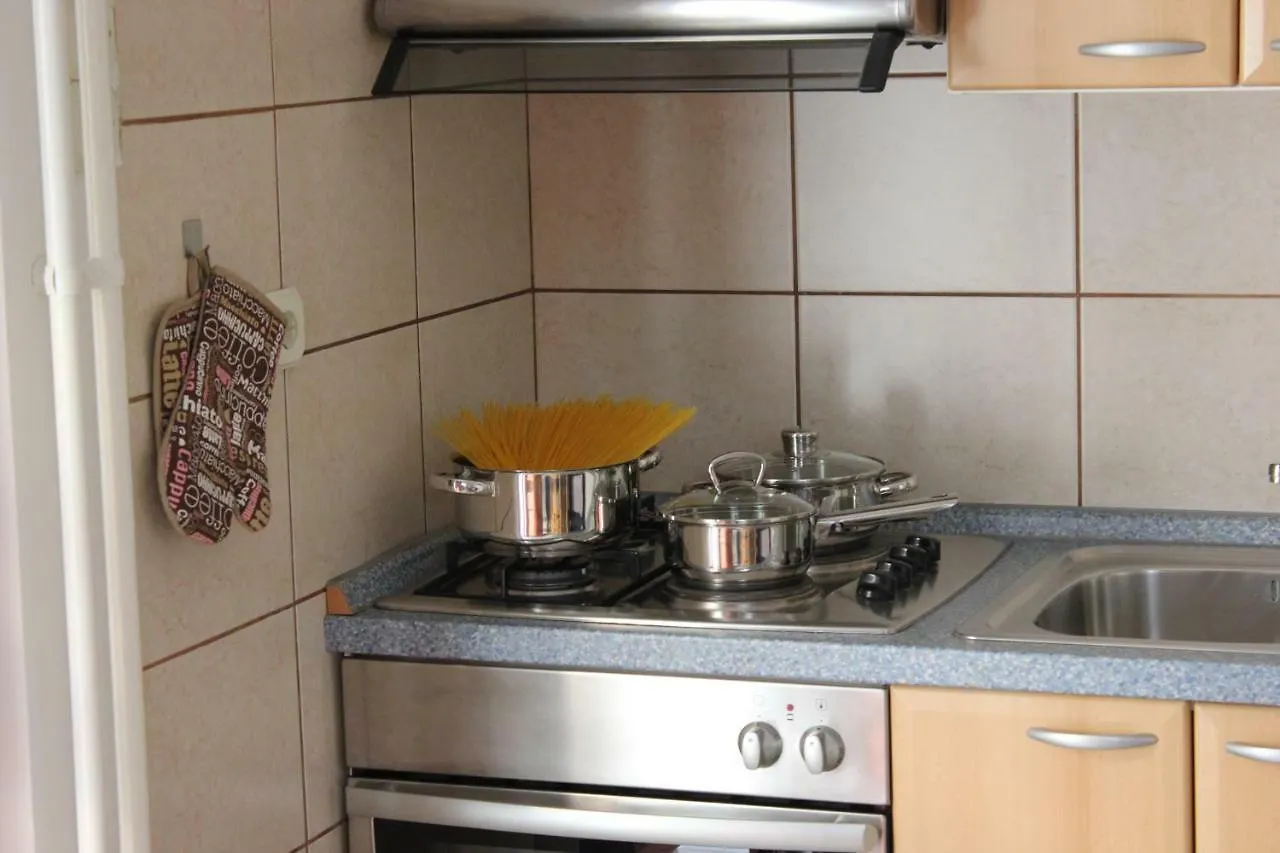 Apartmani Polonijo Nada Krk Town Apartment