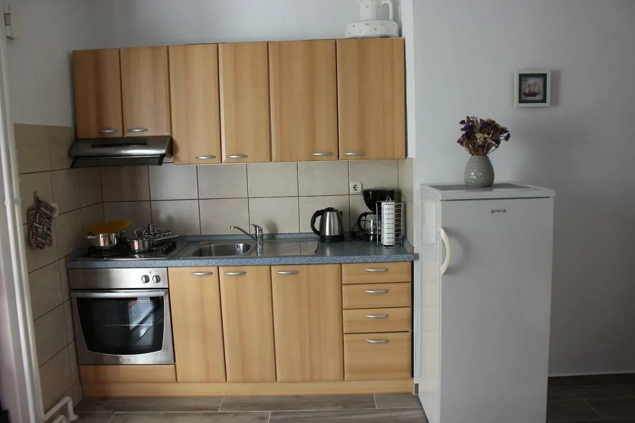 Apartment Apartmani Polonijo Nada Krk Town