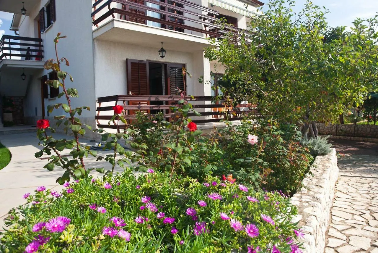 Apartment Apartmani Polonijo Nada Krk Town