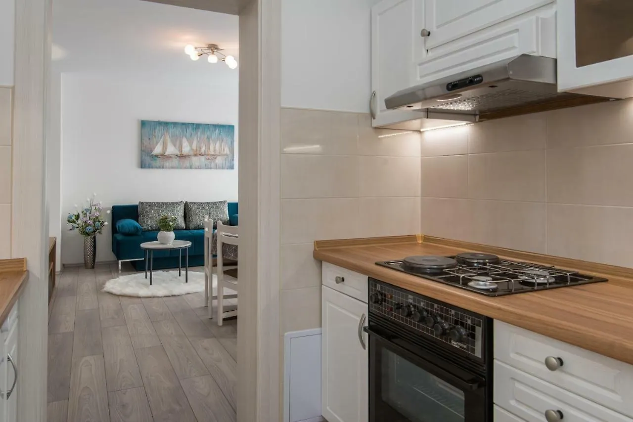 Apartment Apartmani Polonijo Nada Krk Town Kroatien